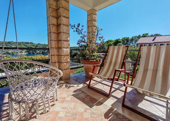 Porto Aparthotel Rogač